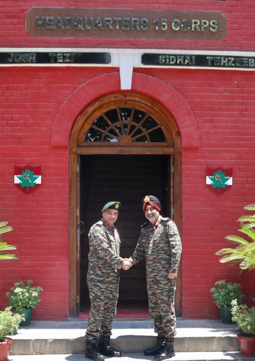 "Security and Operational Preparedness for Amarnath Yatra 2023 Reviewed by Chinar Corps Commander, Lt. Gen. Rajiv Ghai"