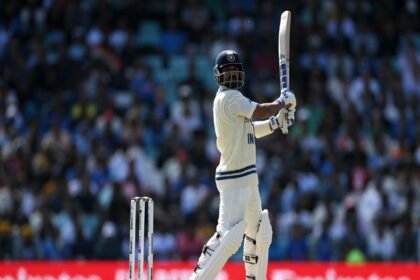 Australia's Resilient Lead Extension to 374 Runs Amidst India's Crucial Wicket-Taking Efforts