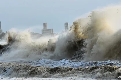 Cyclone Biparjoy Hits Gujarat