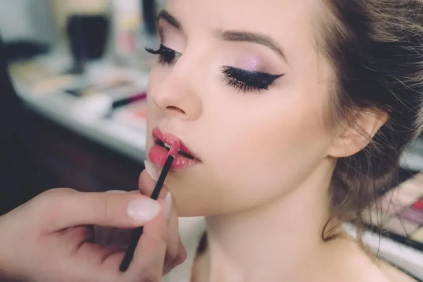 Makeup for Beginners: A Comprehensive Guide to Essential Products