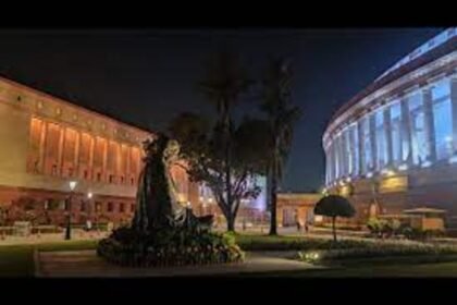 Preps Underway for MPs' Group Photos at Special Parliament Session