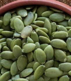 Bowl of pumpkin seeds with nuts and dried fruits – nutrient-rich pumpkin seeds to eat daily