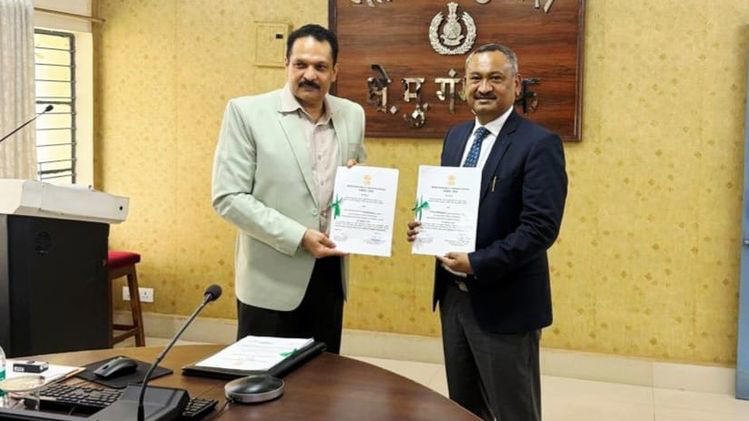 DACS and ITBP officials signing MoU for local farm produce supply in Sikkim