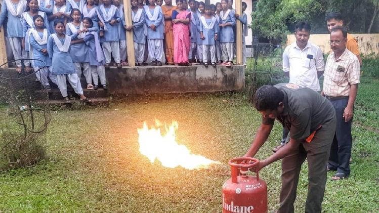 LPG Panchayat outreach programme held in Boko Girls' High School
