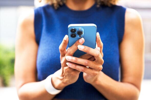 Apple issues warning to anyone with an iPhone