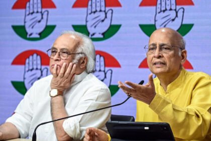 Defamation case: Congress welcomes pre-arrest bail to Khera; Singhvi exchanges barbs with Himanta