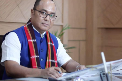 Tripura Minister Animesh Debbarma distributing smart devices to forestry officials under the FIGS initiative