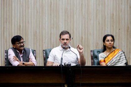 Opposition leaders addressing a press conference while criticizing election exit poll projections and discussing electoral transparency.