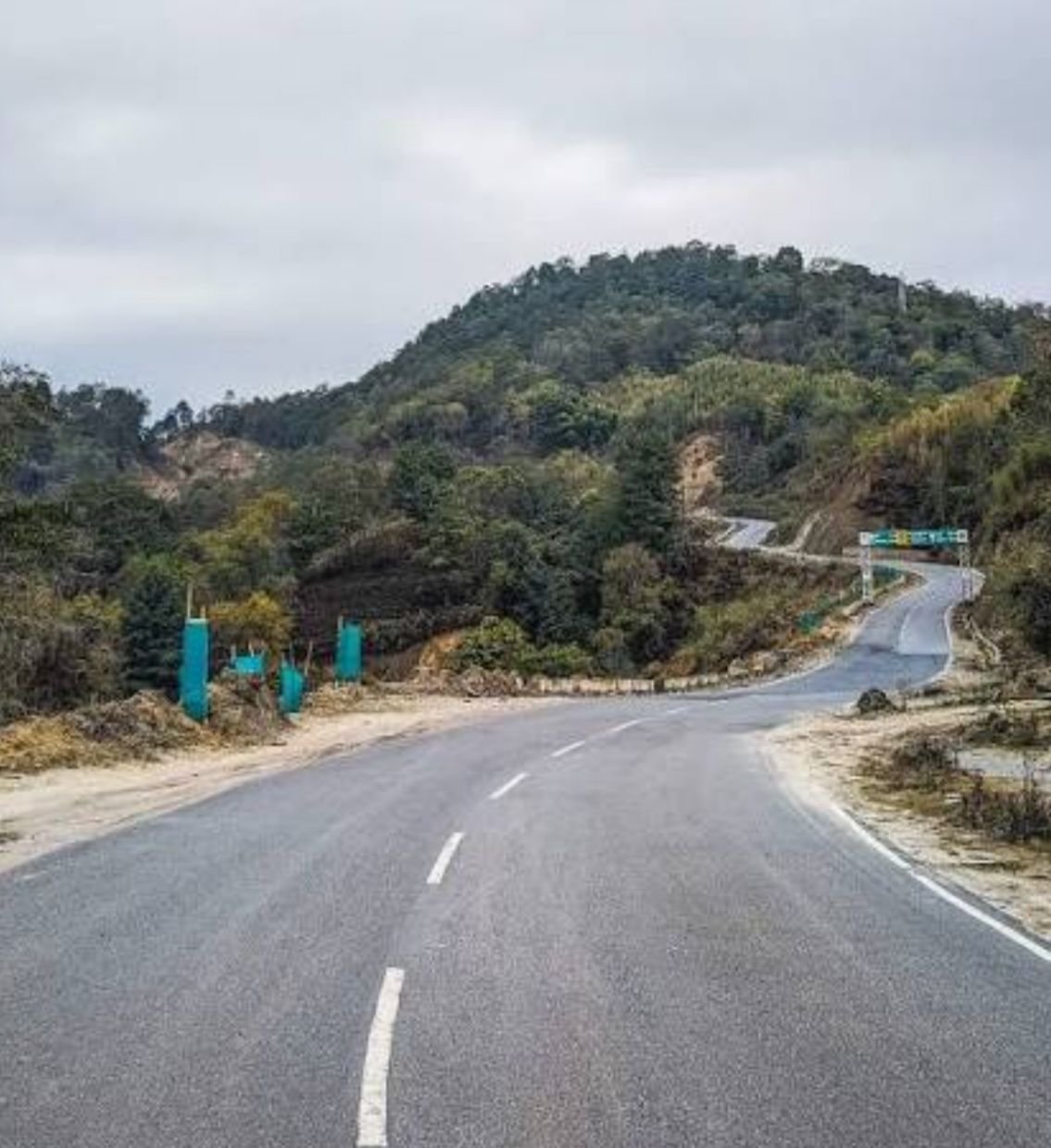 Landslide Blocks NH-13 Near Rottung in Arunachal