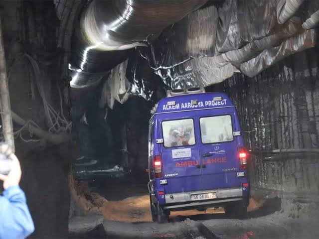 Rescue personnel conclude search operations at the NHPC Teesta VI project tunnel after completing the recovery mission.
