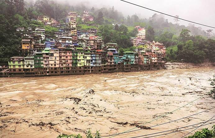 The Brahmaputra River flows at high levels near Nematighat and Tezpur as authorities monitor rising waters during Assam’s flood situation.