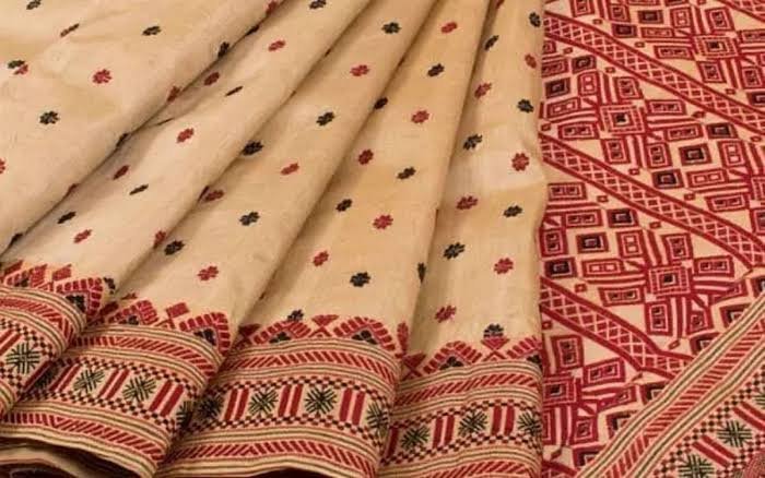 Assam expands financial safeguards for traditional weavers under its Muga silk protection initiative.