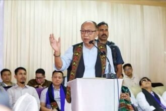 Manipur Chief Minister Yumnam Khemchand Singh and Deputy Chief Minister Nemcha Kipgen announce free movement on national highways in the state.