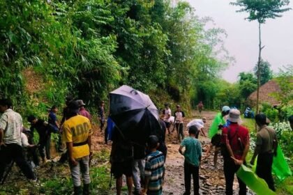 PMGSY engineers carry out emergency restoration work on a damaged rural road in Arunachal Pradesh following monsoon-related infrastructure disruptions.