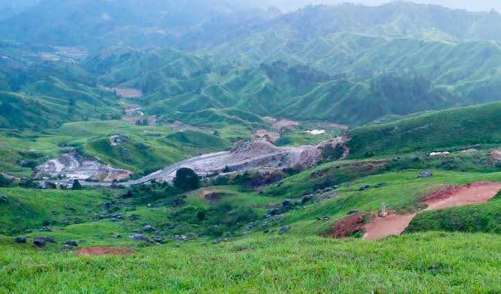 Hill landscapes in Meghalaya face stricter construction monitoring as authorities prepare action against unauthorized border-area developments.