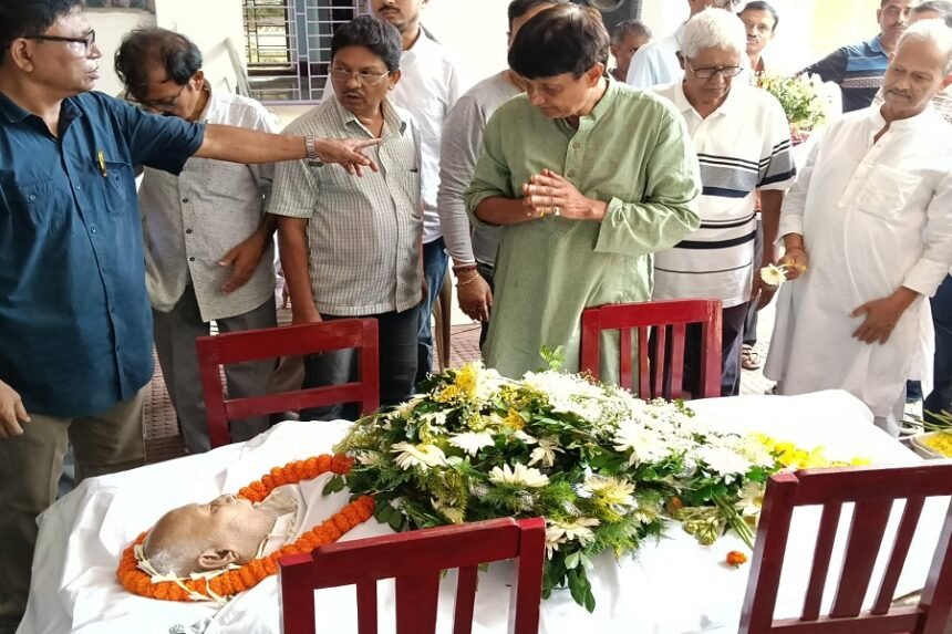 Veteran Tripura politician and former MLA Tapas Dey remembered by political leaders following his death at the age of 84.