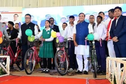 Assam free bicycles now reach over 3 lakh Class 9 students