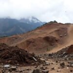 Heavy rainfall and landslide activity in North Sikkim temporarily disrupt mobile network connectivity in the Theeng and Chungthang regions.